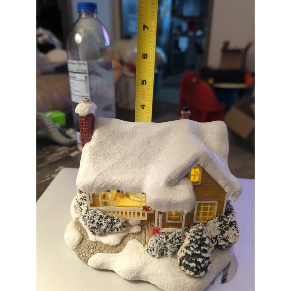 Teleflora Thomas Kinkade Childhood Home Light-Up Christmas House Flickering